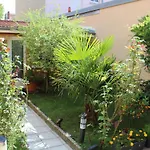 L'escale فيشي
