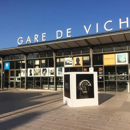 L'escale * Vichy